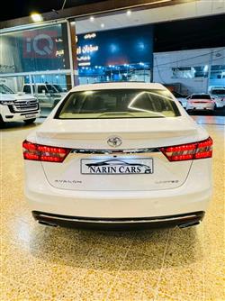 تويوتا أفالون